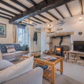 3 Bed in Ulverston oc-sz130