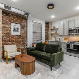 Park Hotel 1BR Suite 310