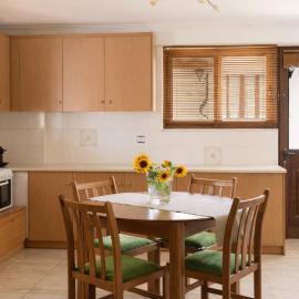 Apartment in Peania (15min from Airport), Hotel in Paianía