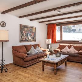 Apartment Chesa Linaria by Interhome