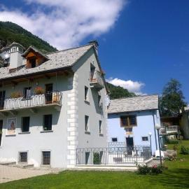 Antico Borgo 1, hotel a Cadarese