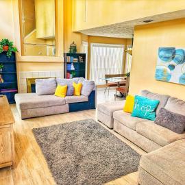 4 bd Luxury King & Queen Suites - Mins to Marietta
