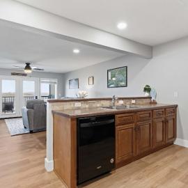 Cozy Condo at Rock Lane Resort