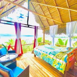 Nativo Lodge Sea view Tropical garden suite, hotel in Loma Partida