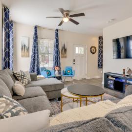 1 Mi to Downtown Greensboro: Newly Built Home!