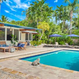 Casa in Tropic Paradise with Pool and BBQ, hotel en Biscayne Park