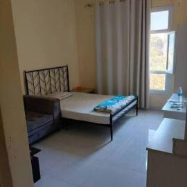 阿曼机场临海民宿, hotel i Ḩayl Āl ‘Umayr