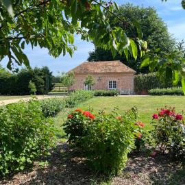 Cottage dans parc du Château d Émalleville