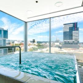 Hi 5 star Adelaide City Luxury Oasis