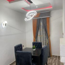 Knock inn luxury apartment