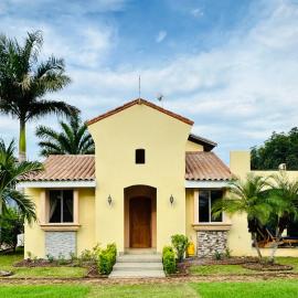 Casa Colibri - Golf Front Home Near the Beach at Gran Pacifica Resort, hotel in San Diego