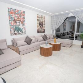 Élégant Appartement 3 Chambres à Malabata Hills