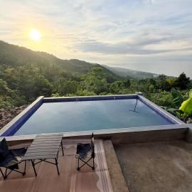 Tramonto Campeggio Eco-Guest House & Camping Site, hotel u gradu Sikihor