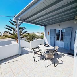 Κυκλαδίτικο σπίτι με θέα Villa Mimika、ペリッサのホテル