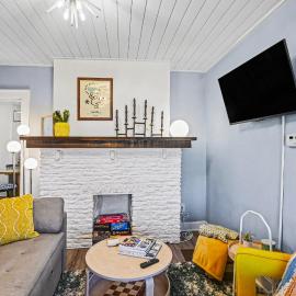 콜럼버스에 위치한 호텔 Luxe 2BR Franklinton - Private Patio - 2Car Garage