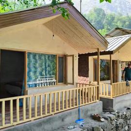 Manali Adventures Stay & Cafe, khách sạn ở Haripūr
