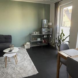 Moderne Ferienwohnung über 2 Etagen, hotelli kohteessa Bissendorf