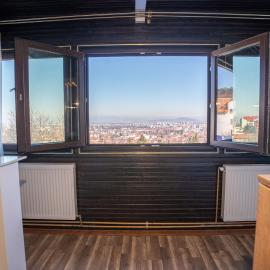 Barrique 26 - Breakfast delivered & Minibar - Free Parking - Old Town