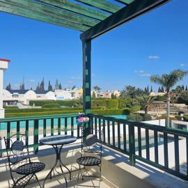 Quiet 61 Perivolia