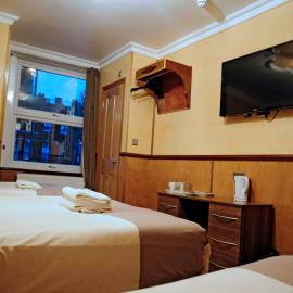 Cricklewood Lodge Hotel, hotel en Londres