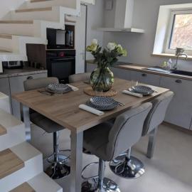 Logement au cœur d'une ferme, hotel u gradu Chevinay