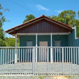 Excelente casa com isolamento térmico, dois quarto, hotel v destinaci Itapoa