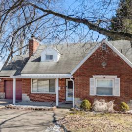 3 Mi to UD & Kettering Health! Suburban Stay, hotel in Dayton