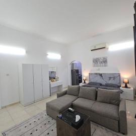 Towaya studio, Hotel in al-Ain