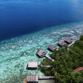 Methos Homestay - Raja Ampat, hotel u gradu Besir