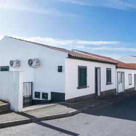 Casa da Fonte Nova, hotel in Feteiras