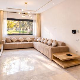 Cozy Apartment Near Airport、Nouaceurのホテル