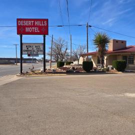 Desert Hills Motel