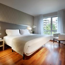 Exe Zaragoza WTC, hotel sa Zaragoza