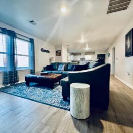 Pelican Pointe Home for 10, hotel in Bolivar Peninsula