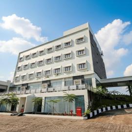 Lakeside TELL Cikarang, hotel a Ceper 2