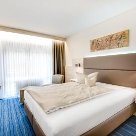 Business Class Hotel Häckermühle, hotell i Tiefenbronn