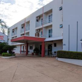 Serras Hotel