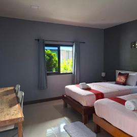 ใบตองรีสอร์ท, hotel in Ban Thung Kha Chomphu