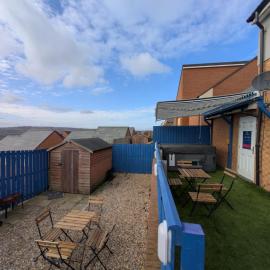 Numero Uno Comfy 3BR 3 Baths Hot Tub wifi Contractor and Group Friendly