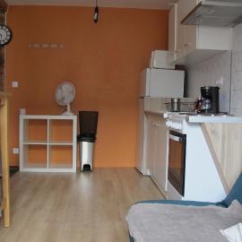 POLIGNY, appartement centre ville, hotel in Poligny