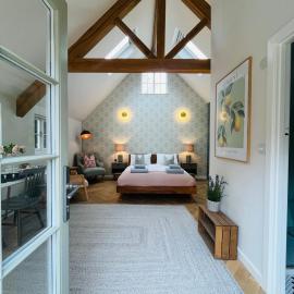 Luxury Design Boutique Annexe - Walk to Award Winning Pub โรงแรมในSibton