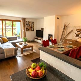 Walensee Apartment, Lake & Alpine Dream, hotel di Unterterzen