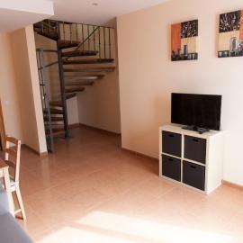 Apartamentos Río Guadalaviar, hotel u gradu Albarasin