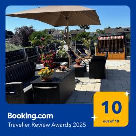 Euskirchen में, होटल Traveller Awards 2025-26 -- Nordeifel FW 75 m2 mit 50 m2 Terasse- Thermen-Badewelt, Phanasialand, Köln, Bonn, Eifelwanderung oder nur mal so zum entspannen