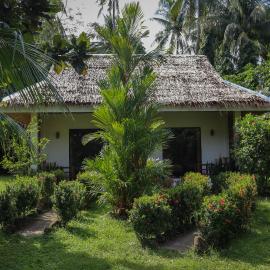 Happy Coconut Camiguin, hotel in Mambajao