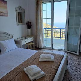 Aperanto House in Arnados, Tinos, hotel en Arnados
