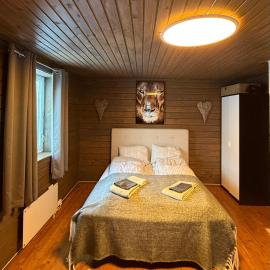 Holiday Suite, hótel í Bugøynes