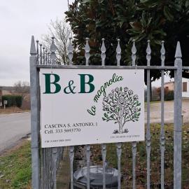 B&B La Magnolia, hotel u gradu 'Arena Po'