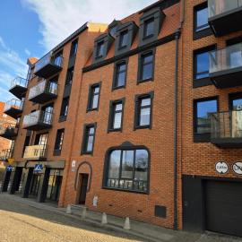 JustInRent Next by Gallery Szpitalna 4D-2