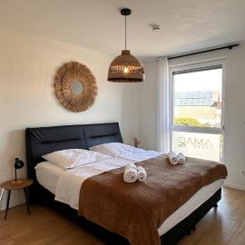 AMAO-Grey - Spacious Family Apartment - 6 Guests - Parking, hotel v destinácii Rheinhausen